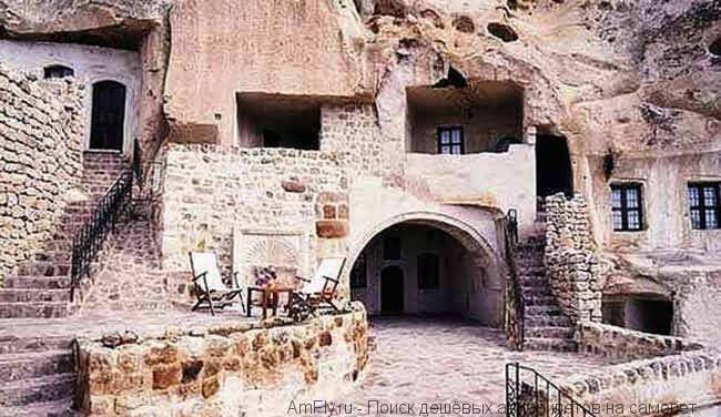 Пещерный храм пророка Илии